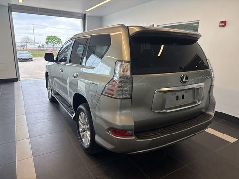 Used 2023 Lexus GX 460 Premium w/ Premium Plus Package image 4