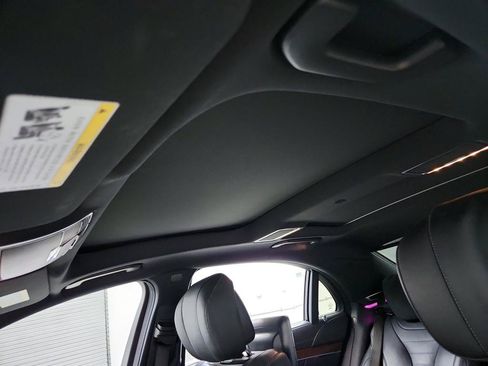 Used 2014 Mercedes-Benz S 550 Sedan image 15