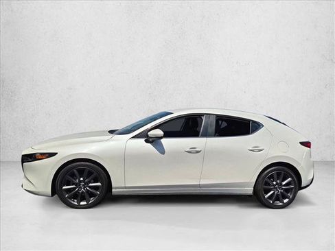 Used 2023 MAZDA MAZDA3 s FWD image 8