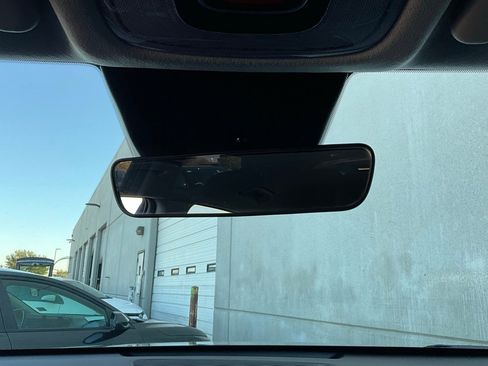 Used 2025 Hyundai Kona SEL image 18