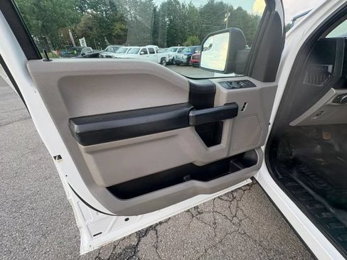 Used 2017 Ford F150 XL w/ Equipment Group 101A Mid RWD image 17