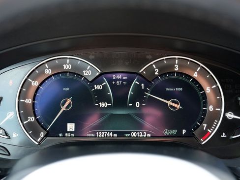 Used 2019 BMW 530i xDrive w/ M Sport Package AWD/4WD image 26