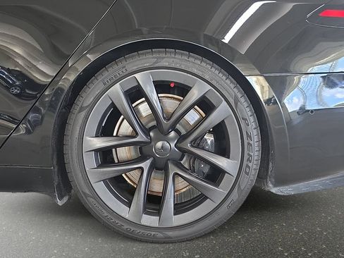 Used 2022 Tesla Model S AWD/4WD image 32