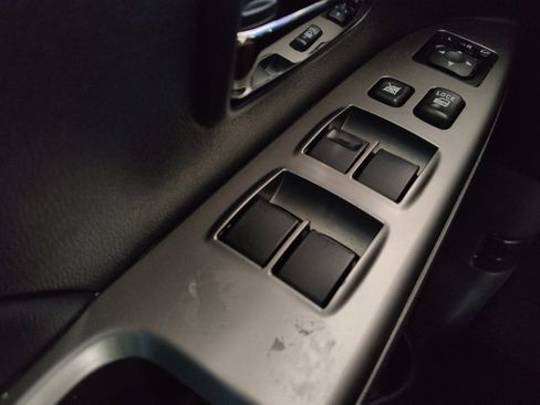 Used 2024 Mitsubishi Outlander Sport AWD image 27