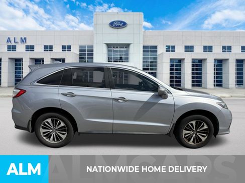 Used 2018 Acura RDX AWD w/ Advance Package image 4
