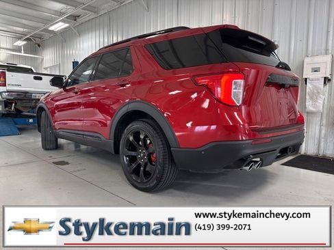 Used 2020 Ford Explorer ST w/ ST Street Pack image 7