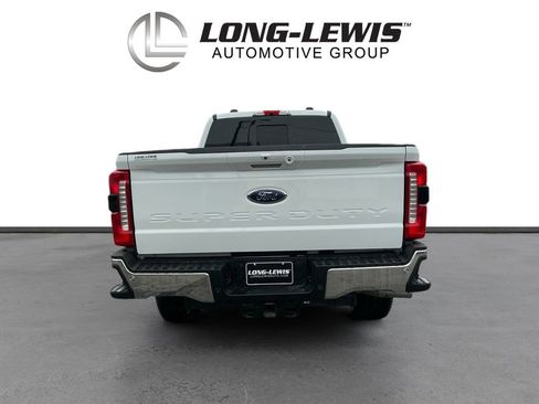 Used 2025 Ford F250 Lariat w/ Chrome Package image 5