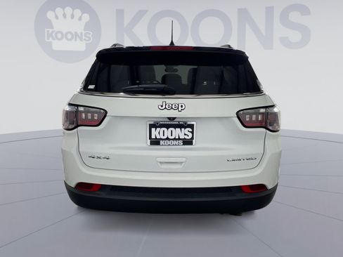 Used 2022 Jeep Compass Limited image 5