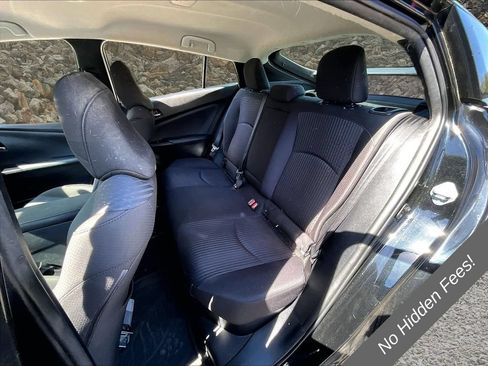 Used 2017 Toyota Prius Three FWD image 19