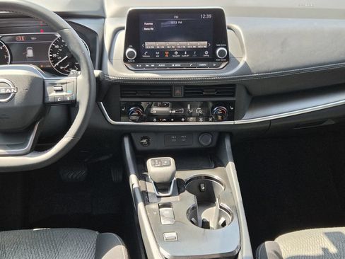 Used 2026 Nissan Rogue SV w/ Cold Weather Package FWD image 16