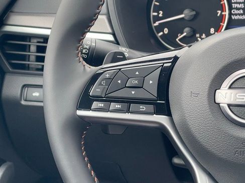 New 2025 Nissan Altima 2.5 SR image 23