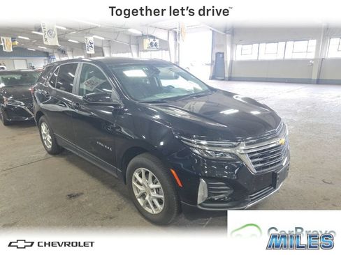 Certified 2024 Chevrolet Equinox LT AWD/4WD image 1