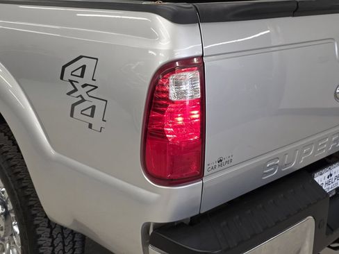 Used 2016 Ford F250 Lariat w/ Chrome Package AWD/4WD image 40