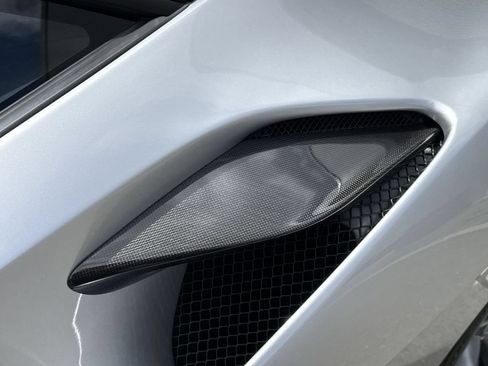 Certified 2022 Ferrari F8 Tributo RWD image 27