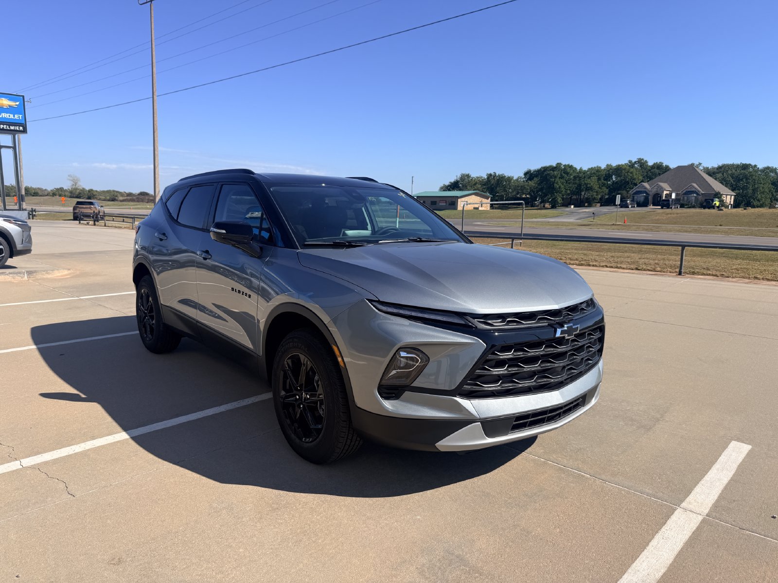 New 2026 Chevrolet Blazer LT w/ Sound & Technology Package FWD image 6