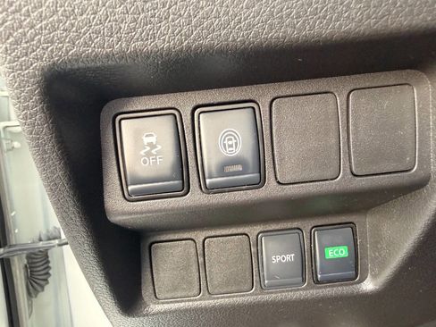 Used 2020 Nissan Rogue Sport S w/ Appearance Package FWD image 38