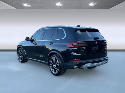 Used 2021 BMW X5 sDrive40i w/ Premium Package RWD image 3
