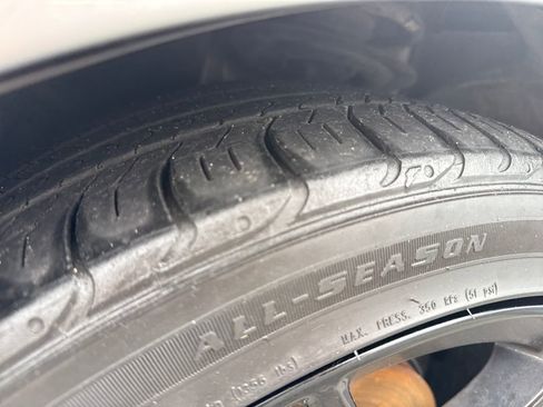 Used 2023 Honda Civic Sport image 23