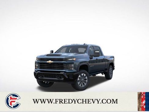 New 2026 Chevrolet Silverado 2500 Custom w/ Custom Value Package AWD/4WD image 9