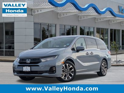 Used 2025 Honda Odyssey Elite