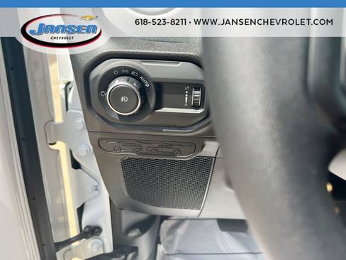 Used 2024 Jeep Wrangler Unlimited Sport AWD/4WD image 17