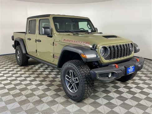 New 2025 Jeep Gladiator Mojave w/ Convenience Group image 7