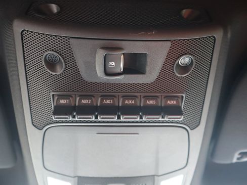 Used 2019 Ford F150 Raptor w/ Equipment Group 802A Luxury AWD/4WD image 27