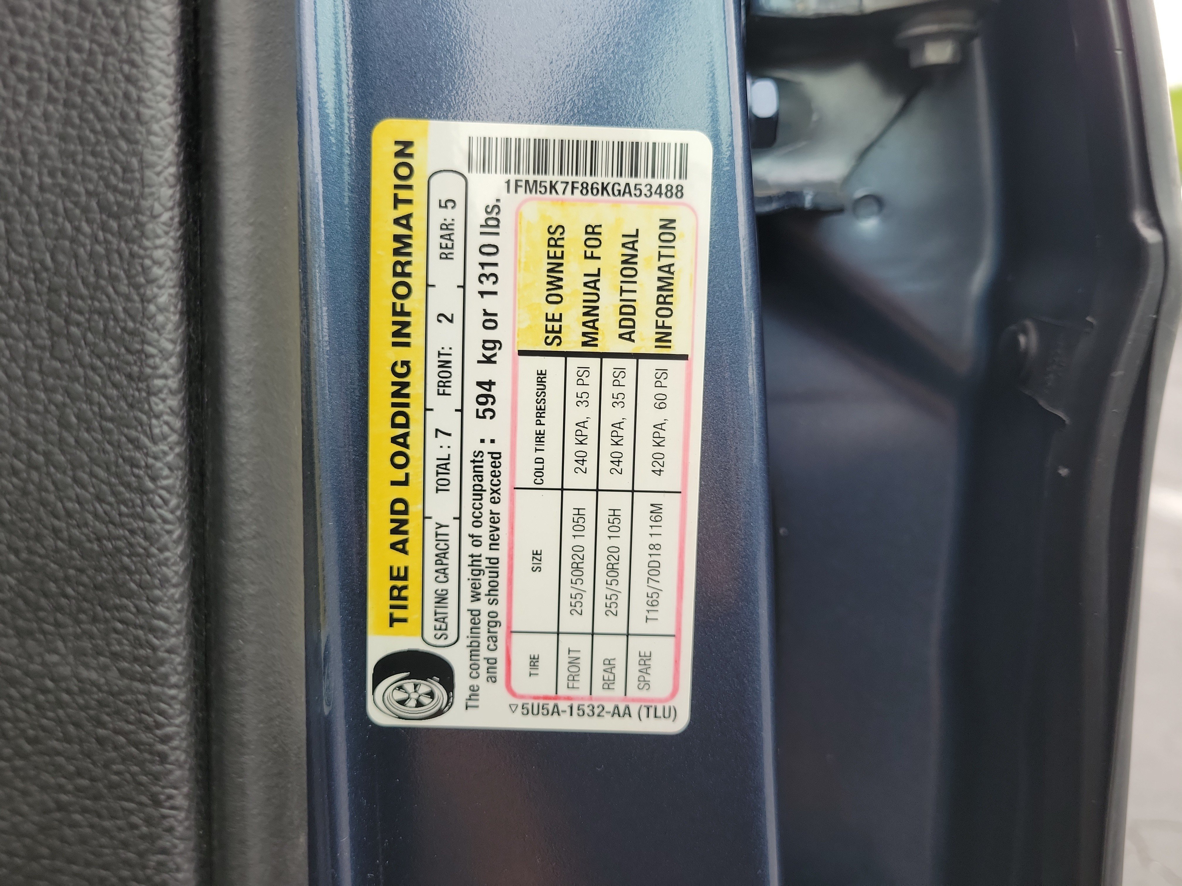 Used 2019 Ford Explorer Limited w/ Limited Luxury Package FWD image 31