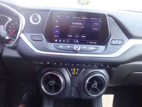 Used 2019 Chevrolet Blazer LT image 15