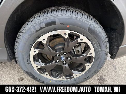 Used 2023 Subaru Crosstrek 2.0i AWD/4WD image 34