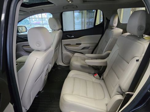 Used 2019 GMC Acadia Denali w/ Technology Package image 40