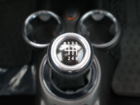 Used 2012 MINI Cooper Clubman S image 32