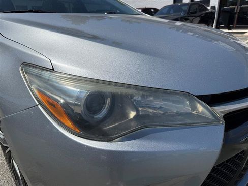Used 2016 Toyota Camry XSE w/ Moonroof Package FWD image 15