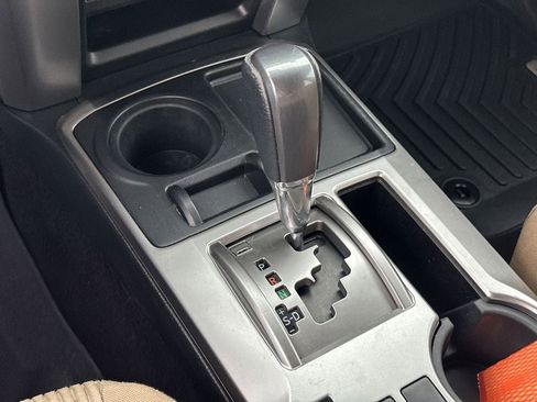 Used 2017 Toyota 4Runner SR5 image 30