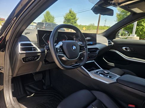 Used 2025 BMW 330i Sedan RWD image 12