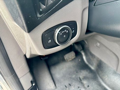 Used 2022 Ford Transit Connect XL FWD image 22