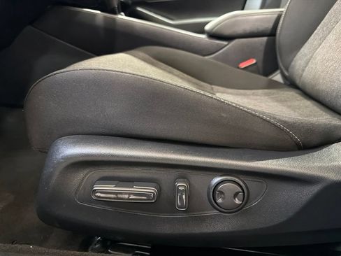 Used 2024 Honda Accord EX image 11