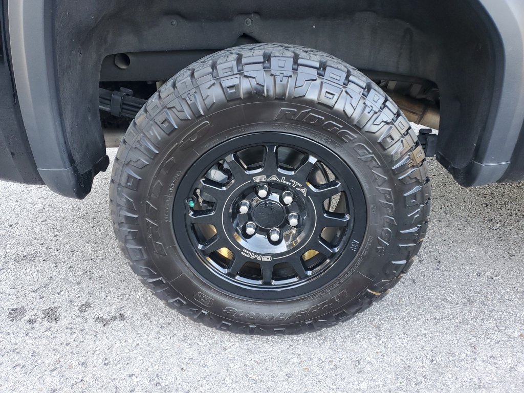 Used 2024 GMC Sierra 1500 AT4X w/ AT4X AEV Edition AWD/4WD image 5