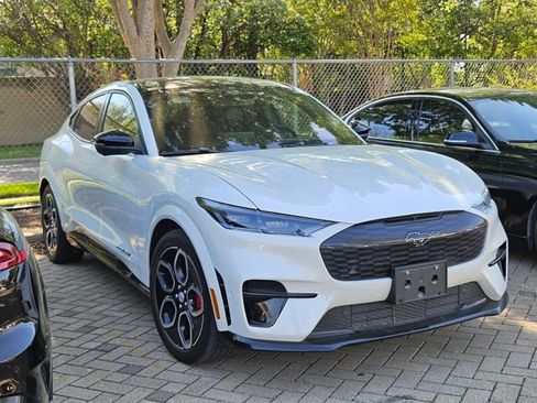 Used 2022 Ford Mustang Mach-E GT image 3