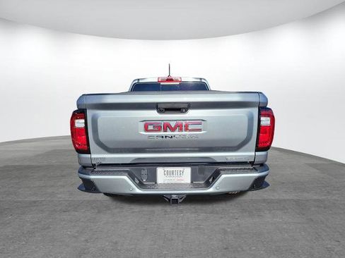 New 2026 GMC Canyon Elevation w/ Convenience Package image 7