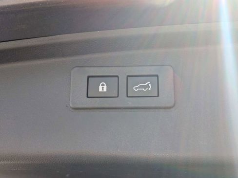 Used 2025 Subaru Outback Touring XT w/ Popular Package #2 image 14