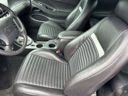 Used 2003 Ford Mustang Mach 1 RWD image 28