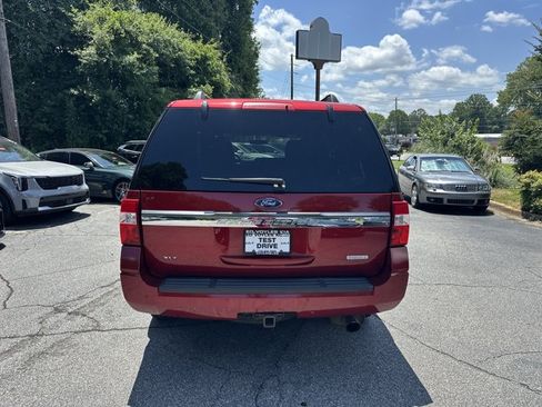 Used 2017 Ford Expedition XLT AWD/4WD image 7