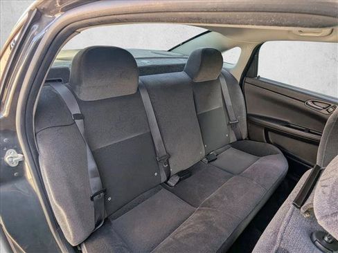 Used 2013 Chevrolet Impala LT FWD image 17