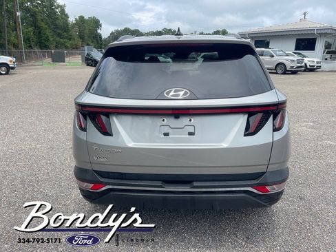 Used 2022 Hyundai Tucson SEL image 17