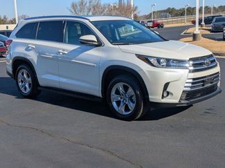 Used 2019 Toyota Highlander Limited video 2