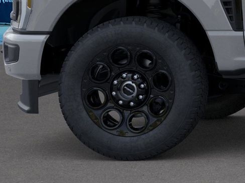 New 2026 Ford F250 Lariat w/ Black Appearance Package image 19