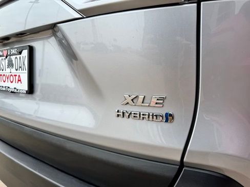 Used 2024 Toyota RAV4 XLE image 15