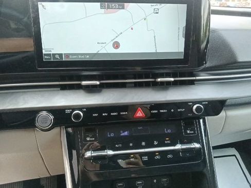 Used 2022 Kia Carnival SX FWD image 21