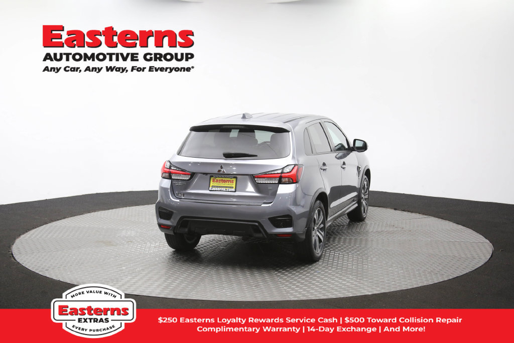 Used 2022 Mitsubishi Outlander Sport SE FWD image 41